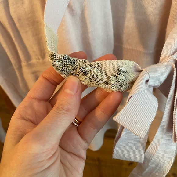 Light blush ladies size m sweater detailing at waist- high/low cut - Picture 3 of 4